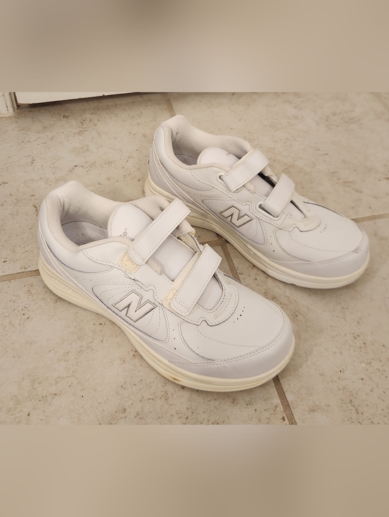 Size 10.5 New Balance 577 White Walking Shoe Strap main image 4